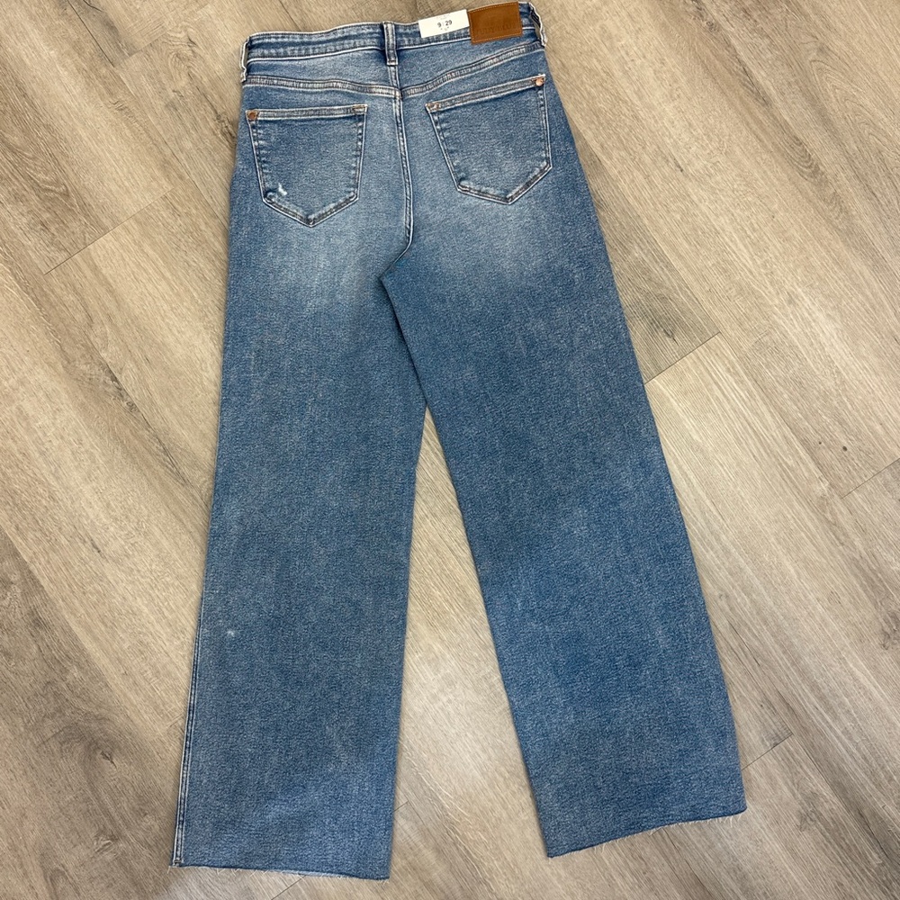Judy Blue Distressed Wide Leg Jeans - Picture 7 of 8